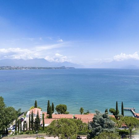 Hotiday Apartment Collection - Desenzano Desenzano del Garda Exterior photo
