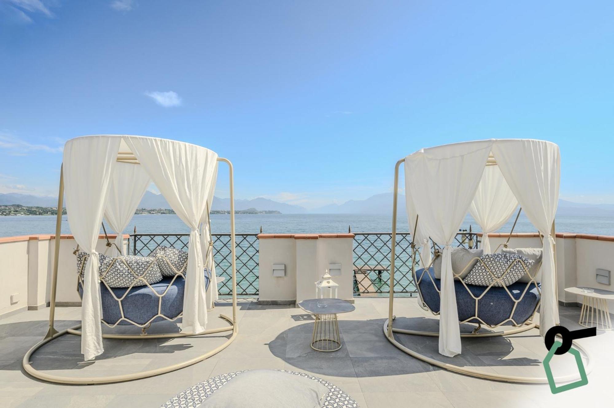 Hotiday Apartment Collection - Desenzano Desenzano del Garda Exterior photo